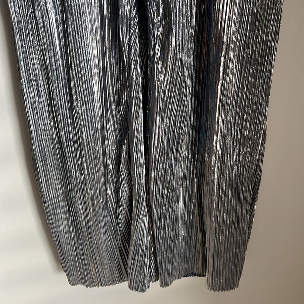 Metalic Silver Pleated Ruffle Jumpsuit - Picture 5 of 8